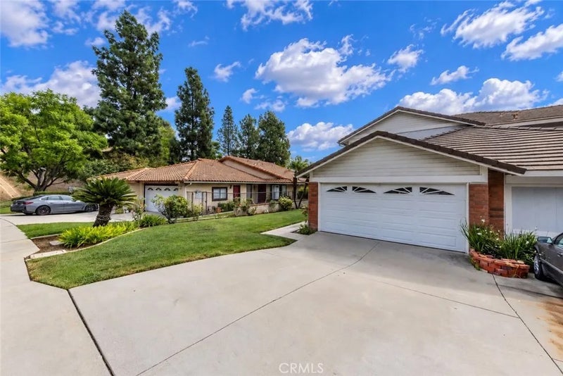 3620 Forest Glen