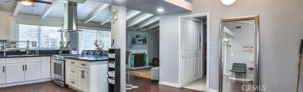 Photo of 1156 Cromwell Street, Pomona, CA 91768 (MLS # IG26021823)