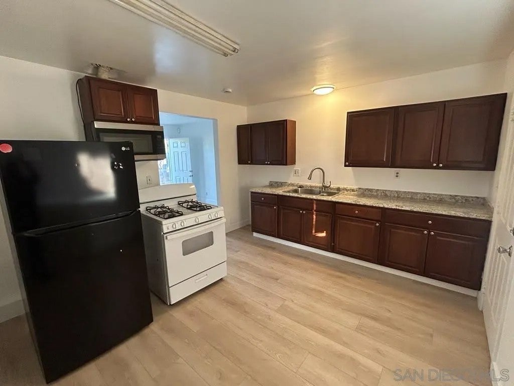 Photo of 847 E Washington, Escondido, CA 92025 (MLS # 260014721)