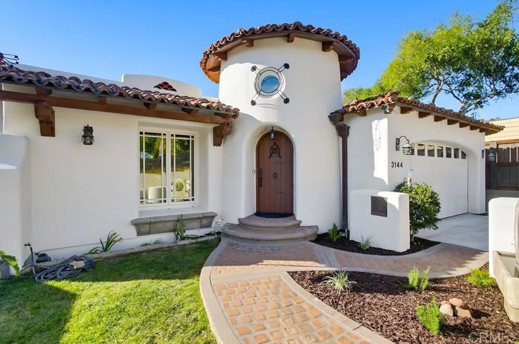 Photo of 3144 Dove Street, San Diego, CA 92103 (MLS # PTP2508769)