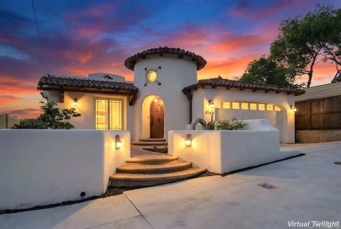 3144 Dove Street San Diego CA 92103