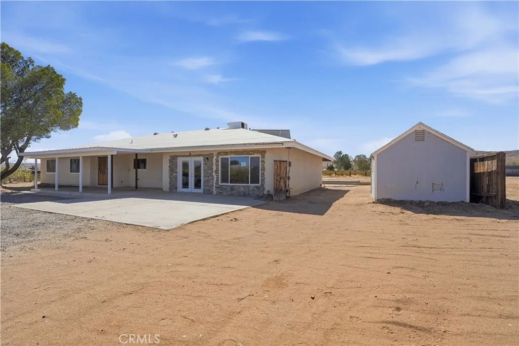 1749 S Valley View Drive