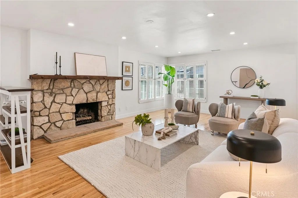 6034 Lancaster Drive