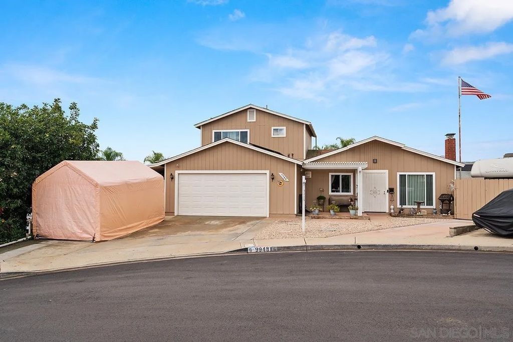 Photo of 8894 Kincaid St, Santee, CA 92071 (MLS # 2600371)