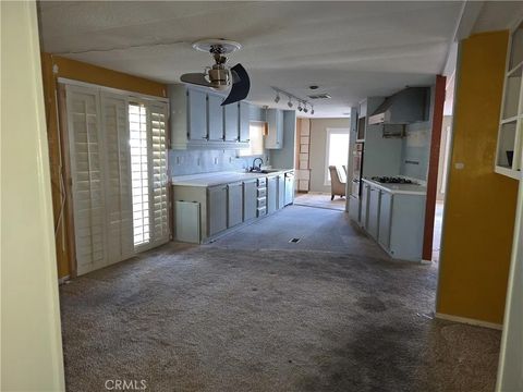 54999 Martinez 79 Yucca Valley CA 92284