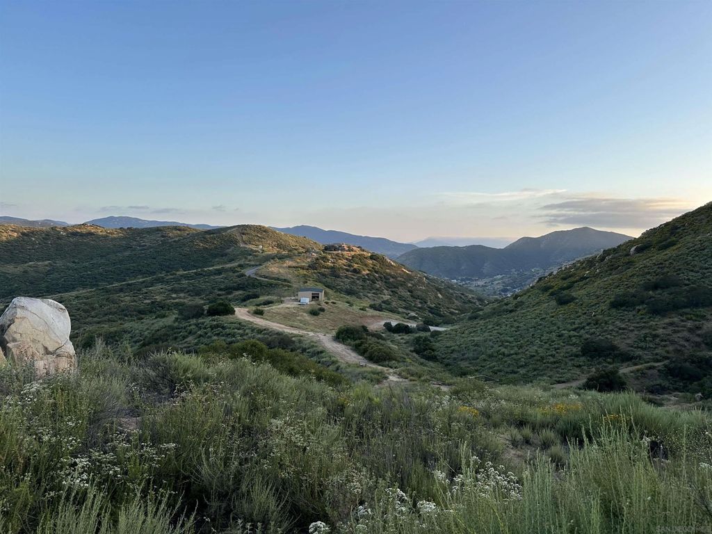 Photo of 1010 1/2 Wilson Ave, El Cajon, CA 92020 (MLS # 250037345)