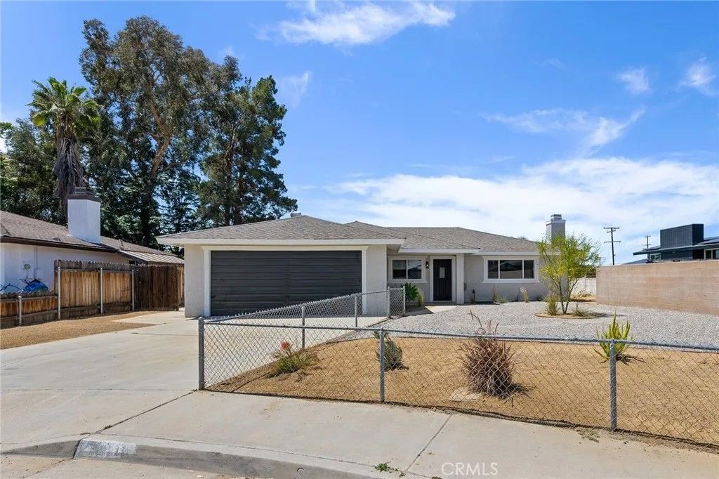 Photo of 709 Carol Way, Hemet, CA 92543 (MLS # SW26086664)