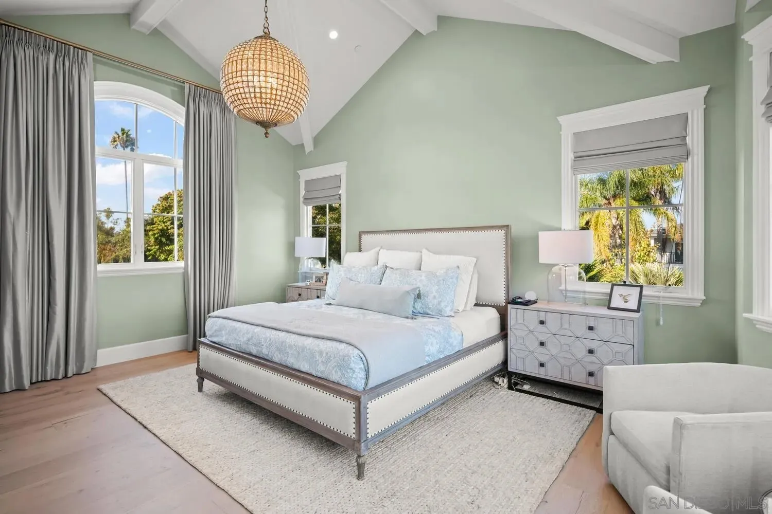 Coronado, California 92118, United States, 5 Bedrooms Bedrooms, ,6 BathroomsBathrooms,Residential,Pending,233110