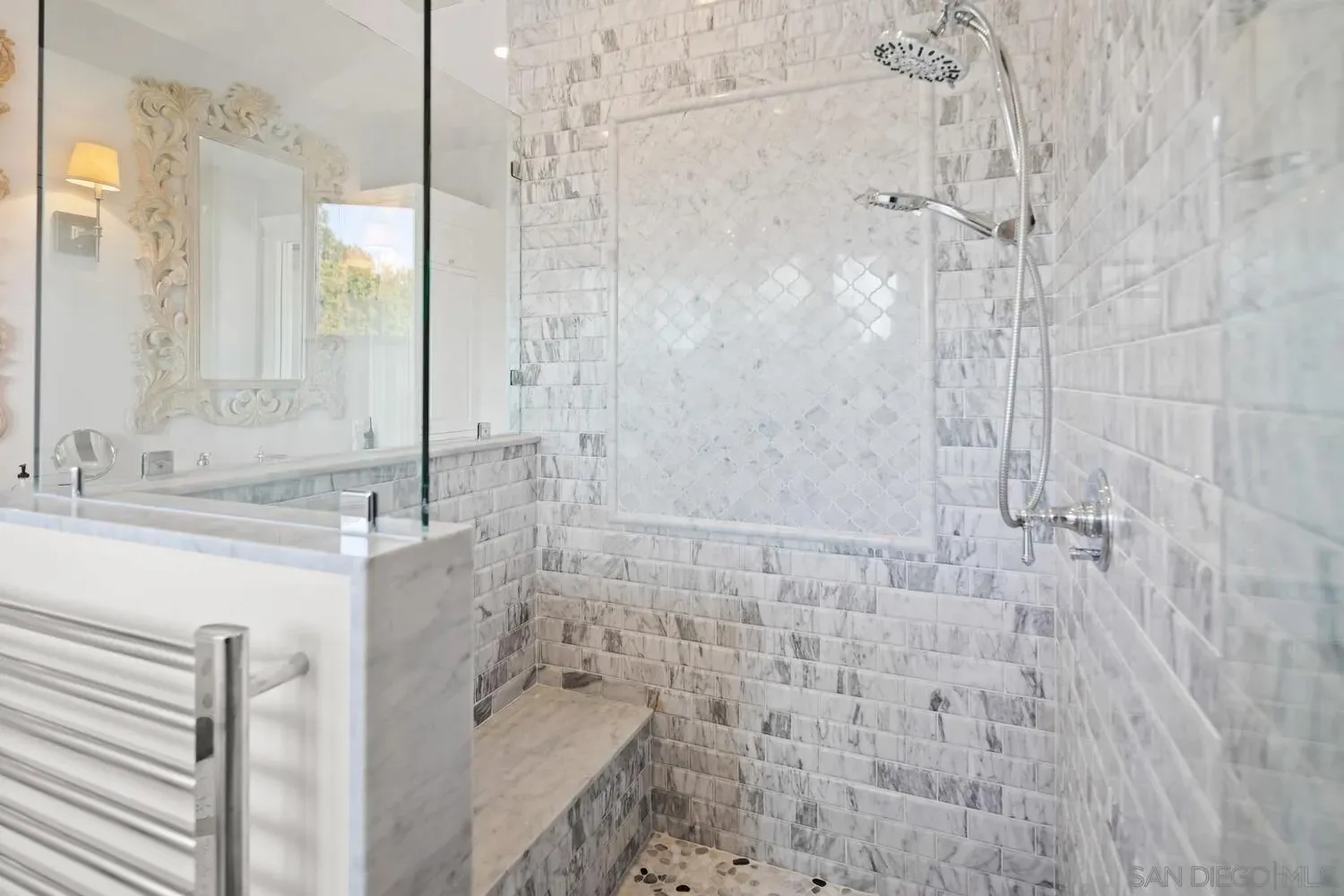 Coronado, California 92118, United States, 5 Bedrooms Bedrooms, ,6 BathroomsBathrooms,Residential,Pending,233110