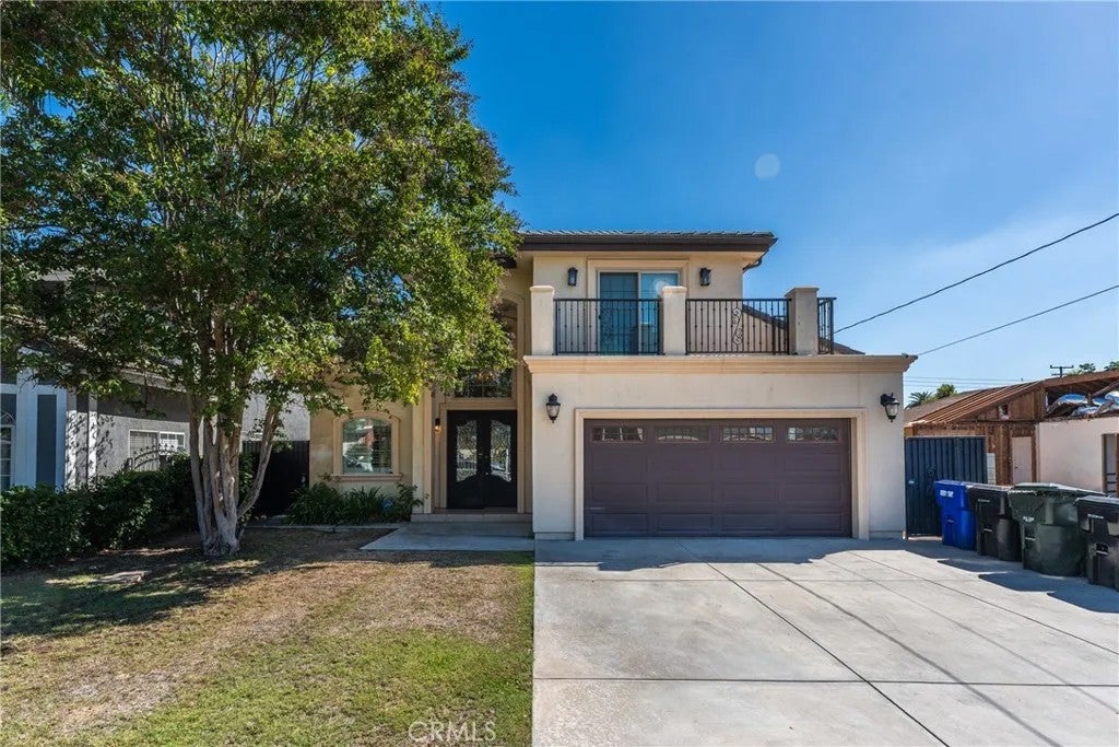 6522 N Golden West