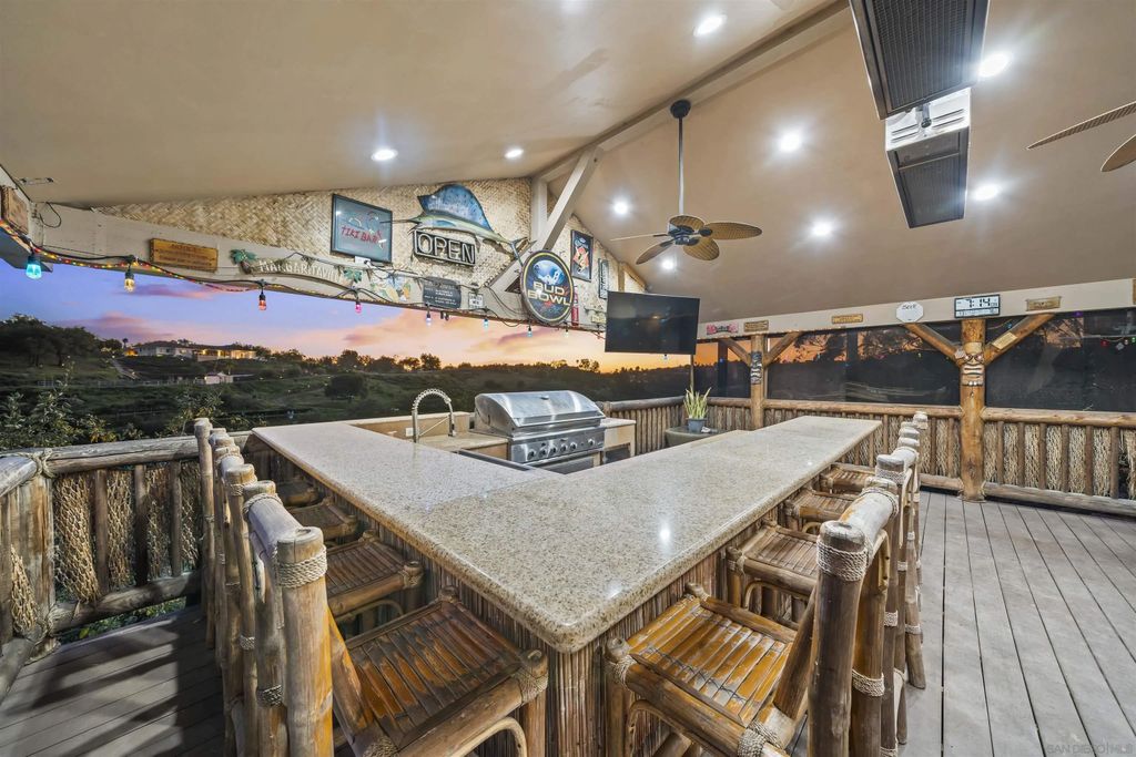 Photo of 16951 Old Coach Rd, Poway, CA 92064 (MLS # 260005872)