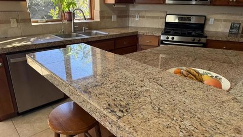 Photo of 1707 Santa Margarita Drive, Fallbrook, CA 92028 (MLS # NDP2510157)
