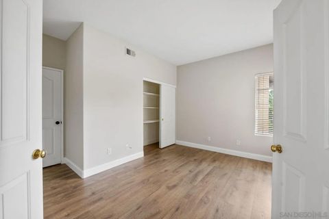 Tiny photo for 1632 Mountain Pass Cir, Vista, CA 92081 (MLS # 250040913)