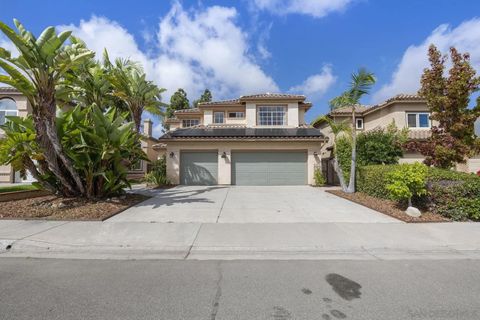 Photo of 1632 Mountain Pass Cir, Vista, CA 92081 (MLS # 250040913)