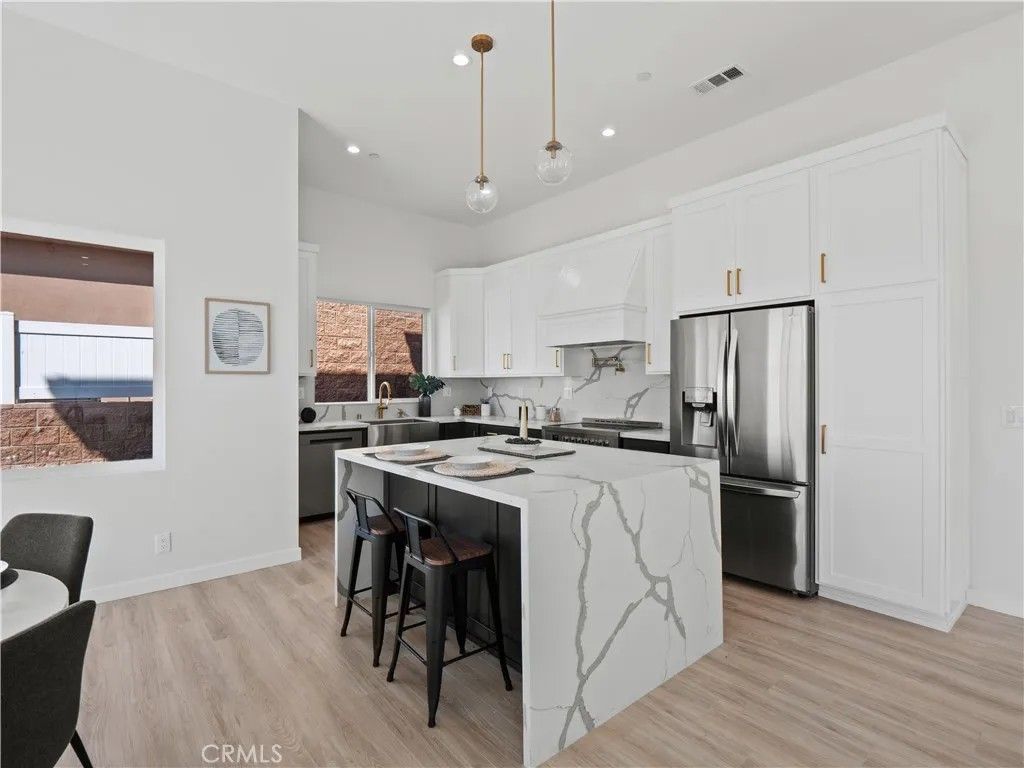 Photo of 12515 Haleh Lane, Sylmar, CA 91342 (MLS # SR26006782)