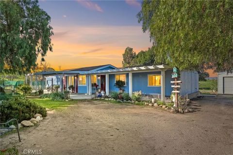 Photo of 31615 Leon Rd, Winchester, CA 92596 (MLS # SW26019855)