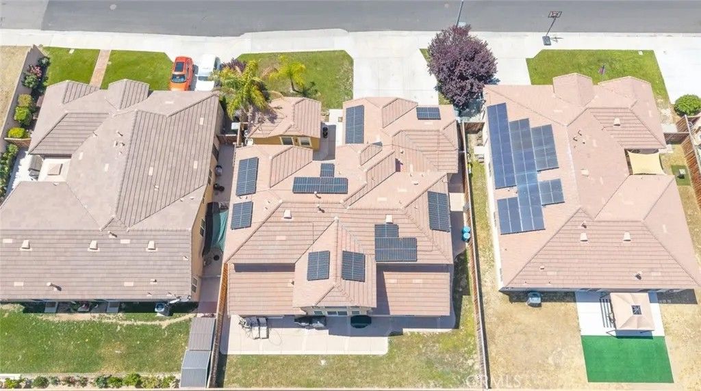 Photo of 2117 Roanoke St, San Jacinto, CA 92582 (MLS # SW25271596)