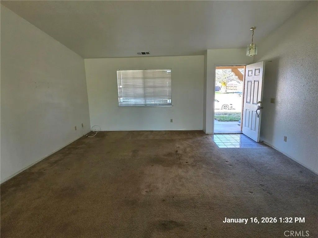 Photo of 15501 Via Bahia Street, Hesperia, CA 92345 (MLS # HD26062270)