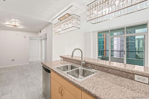 425 W Beech St 1002 San Diego CA 92101