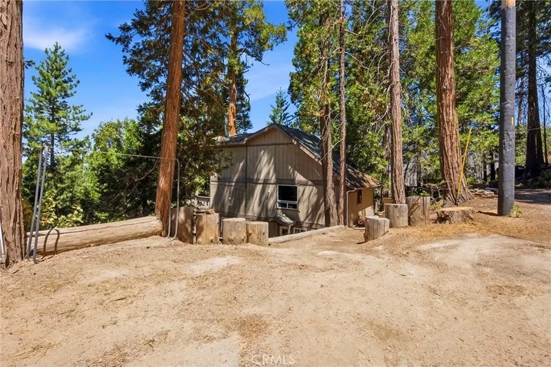 48663 Benson Trail
