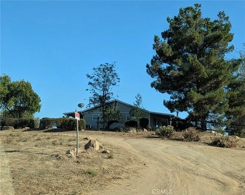 35780 Arendt Lane Murrieta CA 92563