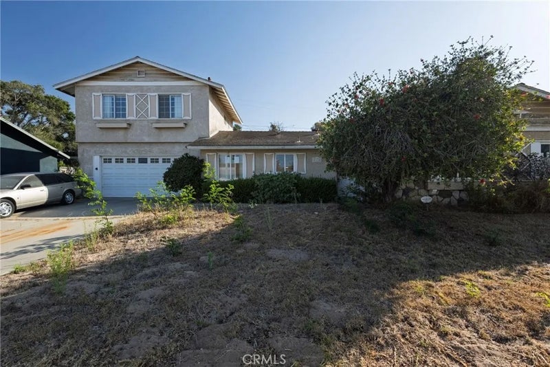 1136 Patterson
