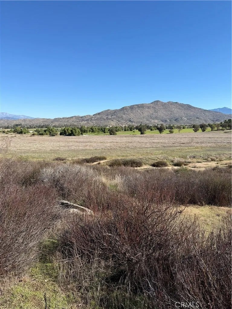 Photo of 0 Santa Fe, Hemet, CA 92543 (MLS # SW26232122)