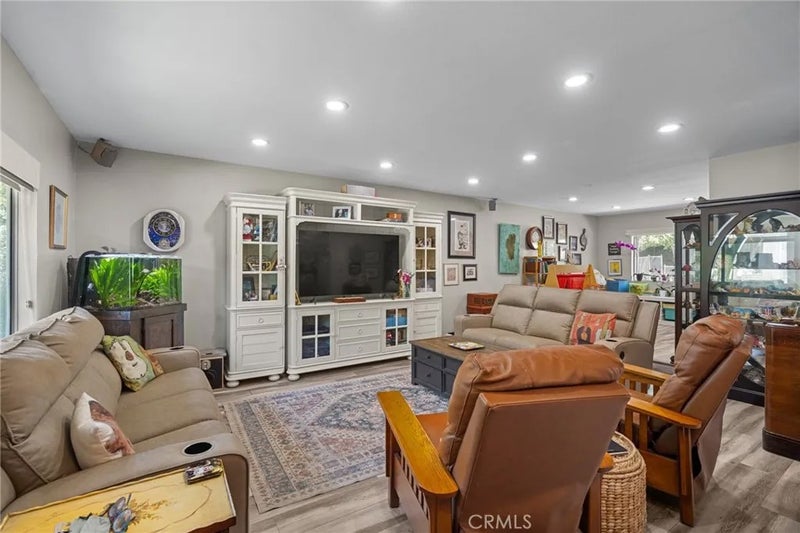 22855 Sparrowdell