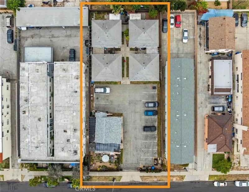 1535 W 224th Street
