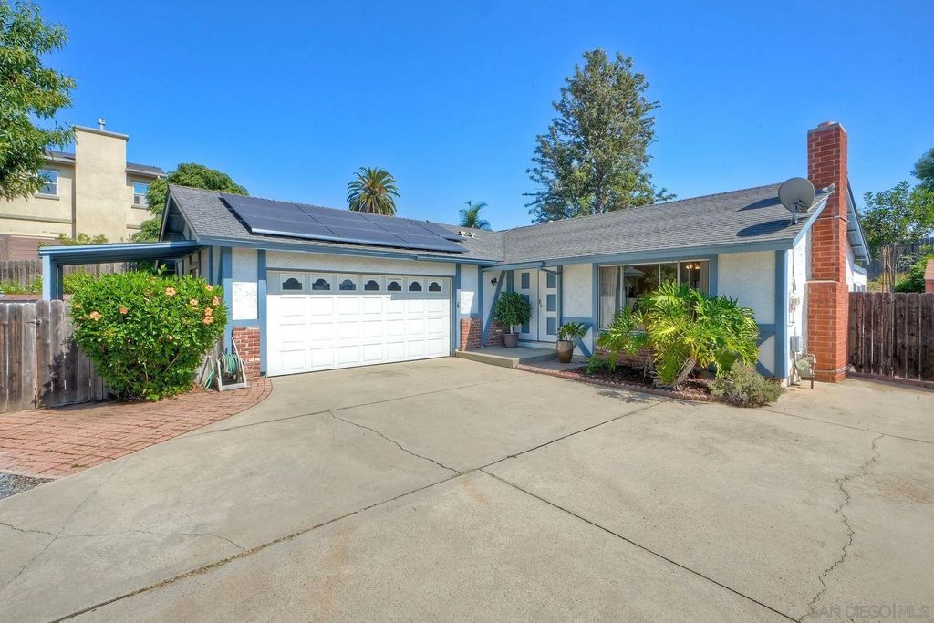 Photo of 639 Butterwood Ave, San Marcos, CA 92069 (MLS # 250041407)