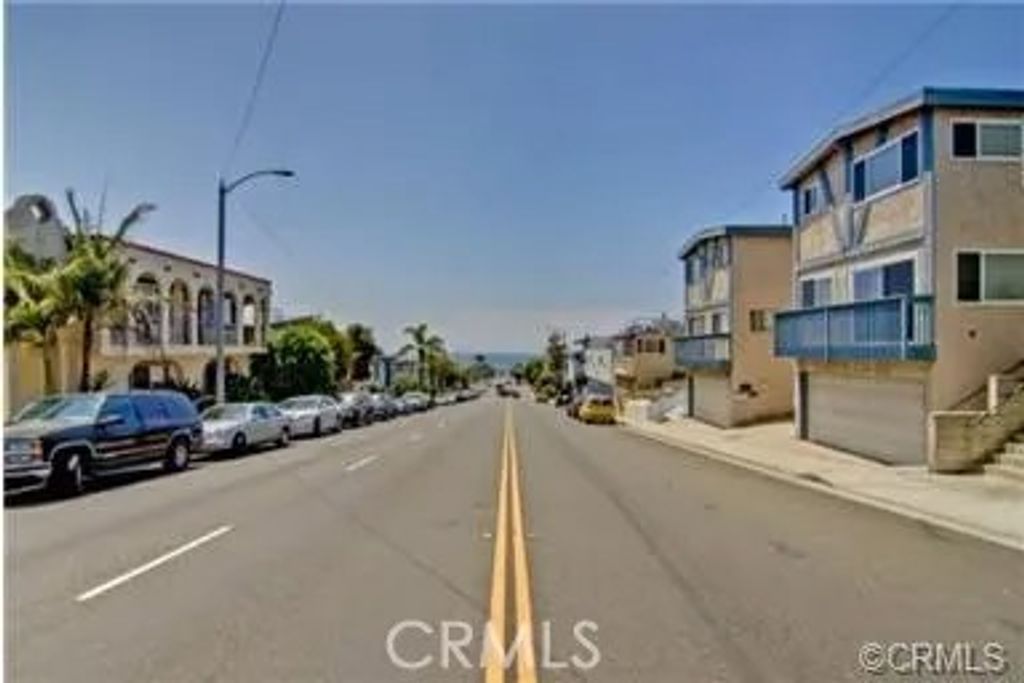 Photo of 637 Manhattan Beach Boulevard, Manhattan Beach, CA 90266 (MLS # SB26075741)