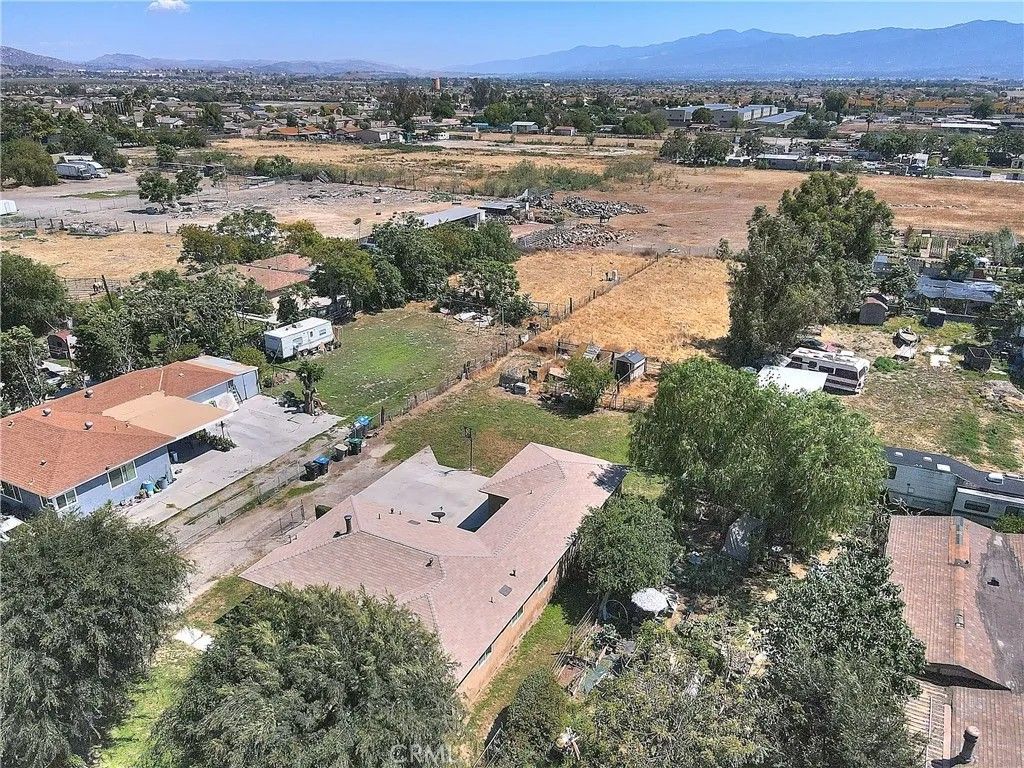 Photo of 14628 Walters ST, Eastvale, CA 92880 (MLS # TR26116521)