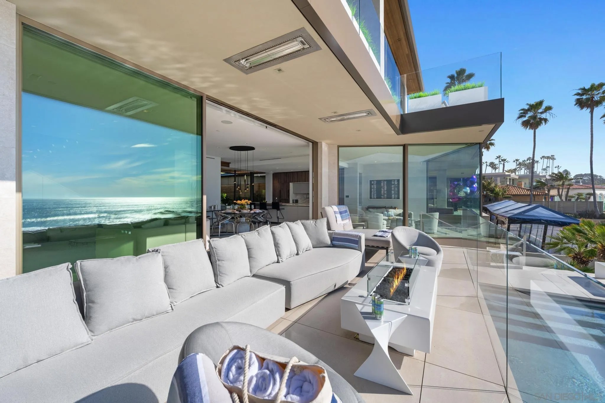 6515 Neptune Pl