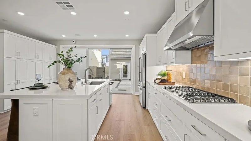 26693 Foliage Lane
