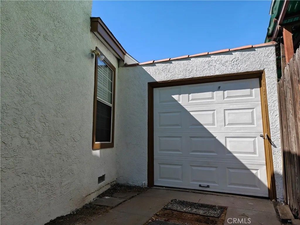 Photo of 2439 E 15th St, Long Beach, CA 90804 (MLS # RS26078396)