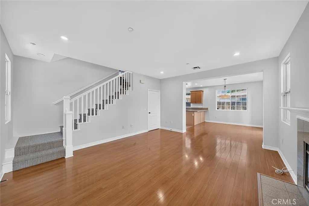 1328 S Del Mar