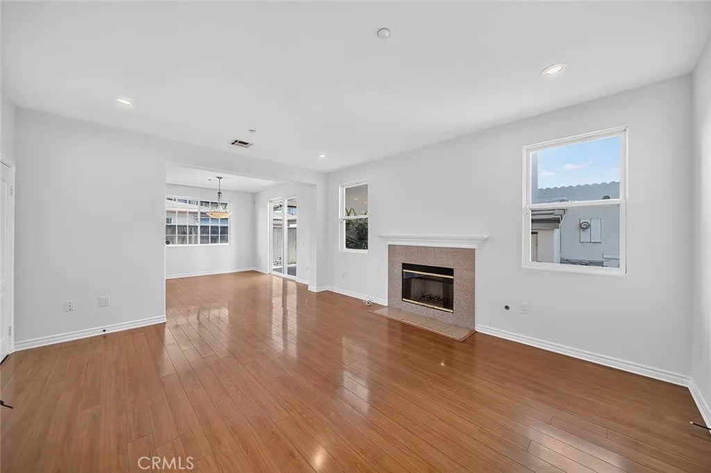 1328 S Del Mar