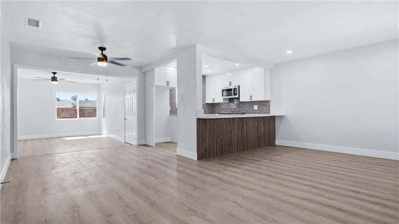 555 W Morgan