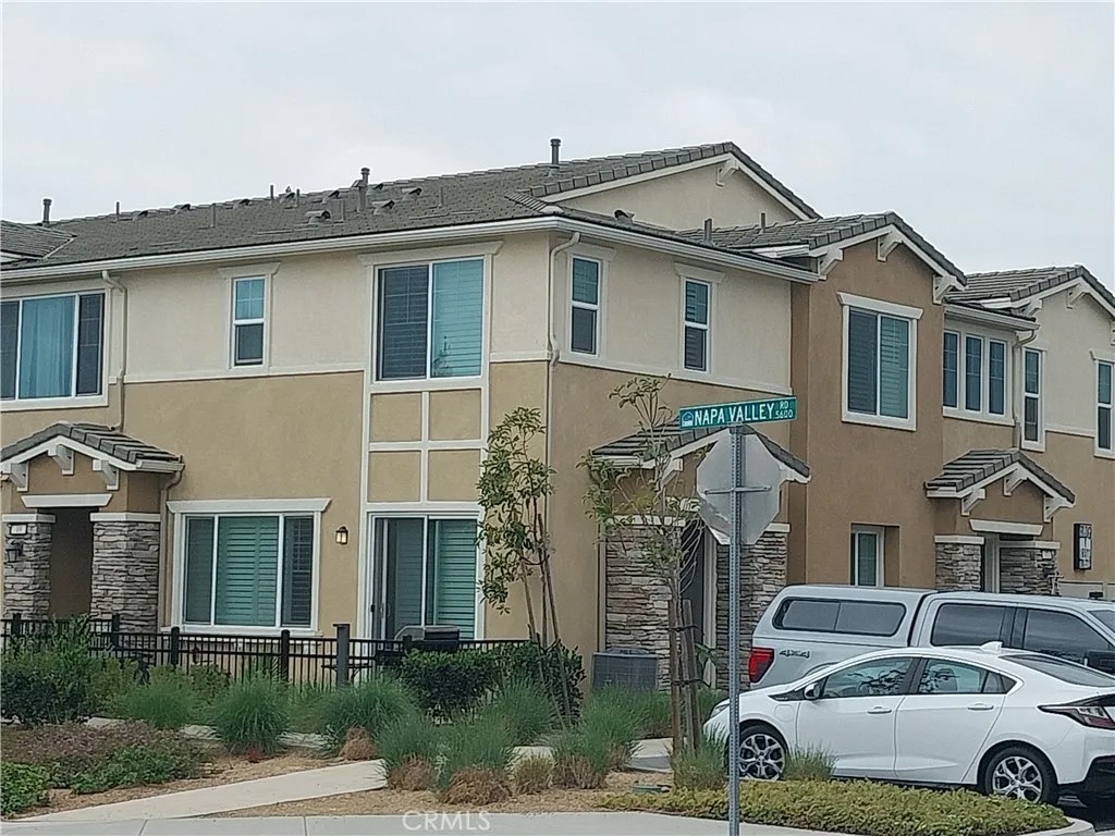 16571 Wyndham 11
