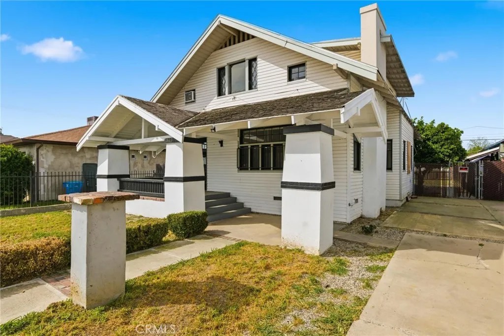 910 G Street