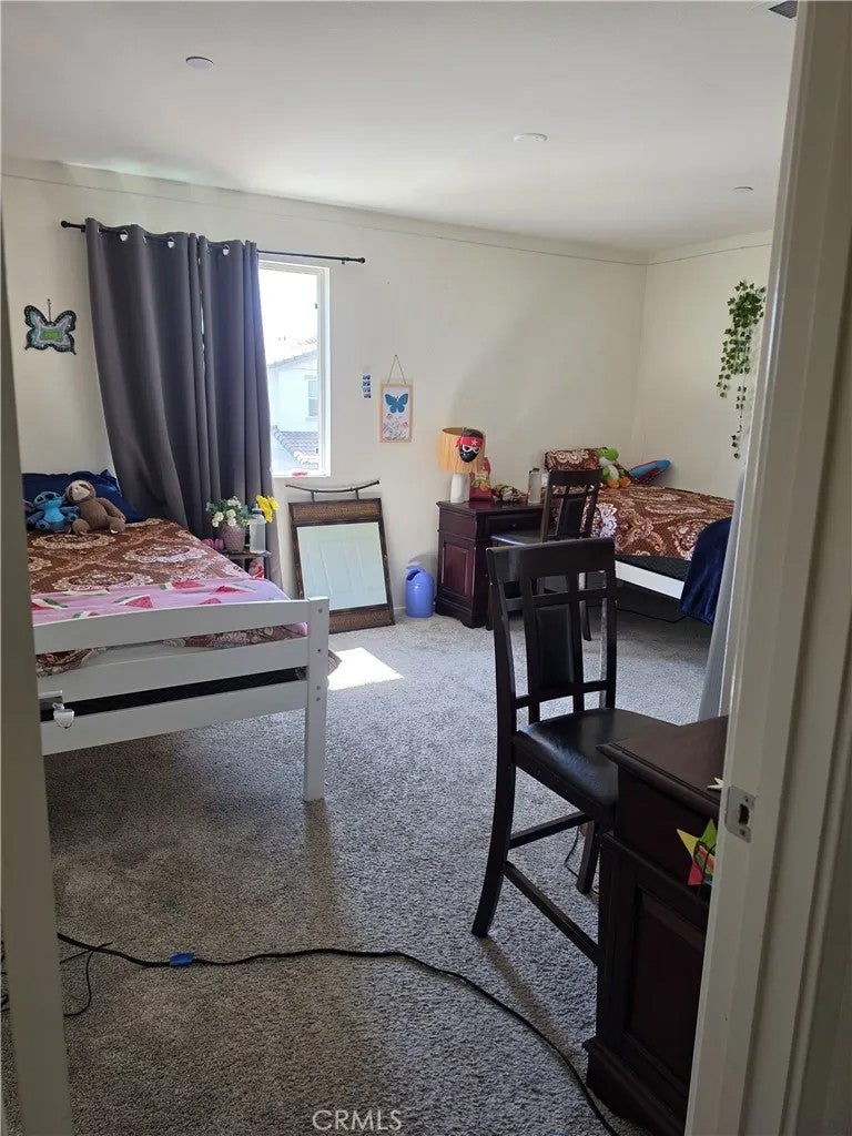 24926 Gossamer Court
