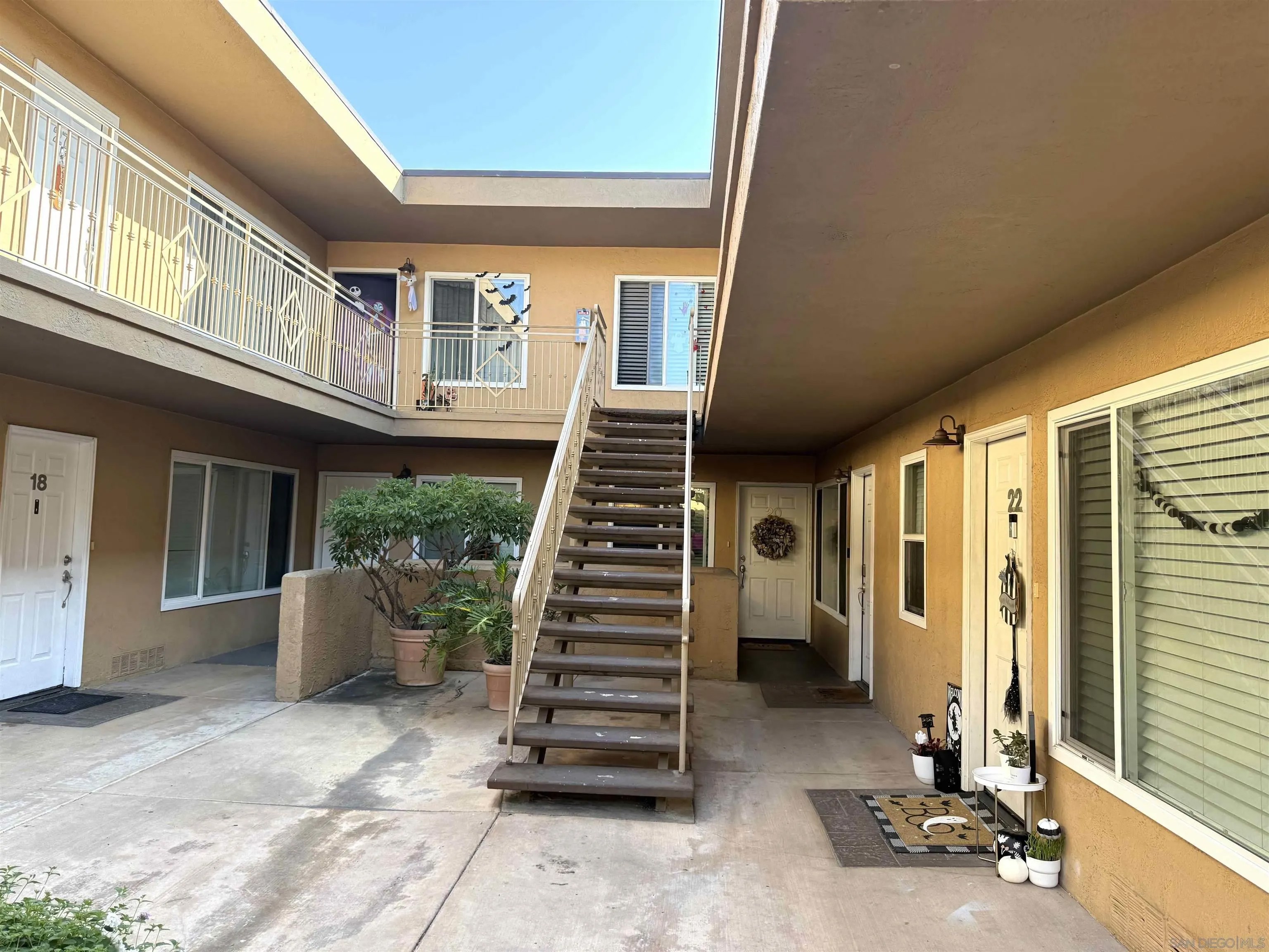 5511 Adelaide Ave 21