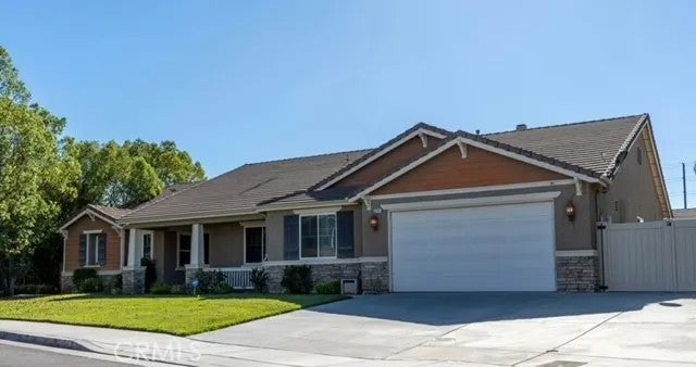 Photo of 32819 Heversham Court, Menifee, CA 92584 (MLS # OC26200301)