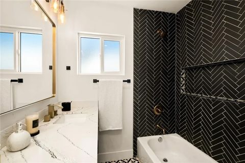 Tiny photo for 2920 Bancroft Street, San Diego, CA 92104 (MLS # IV25215778)