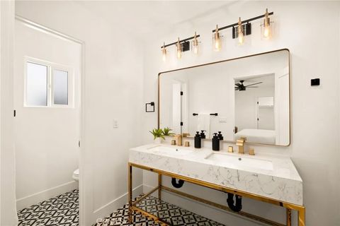 Tiny photo for 2920 Bancroft Street, San Diego, CA 92104 (MLS # IV25215778)