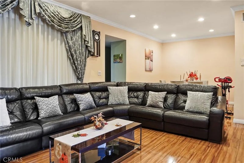 14239 Sherman Way 3