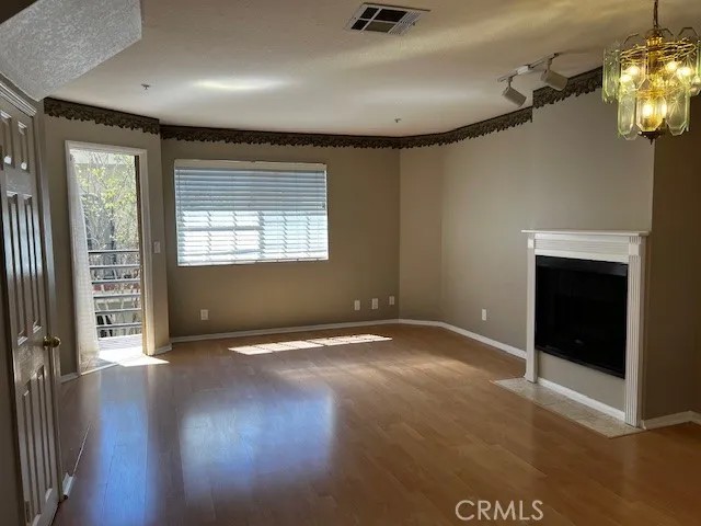 537 N Adams 212