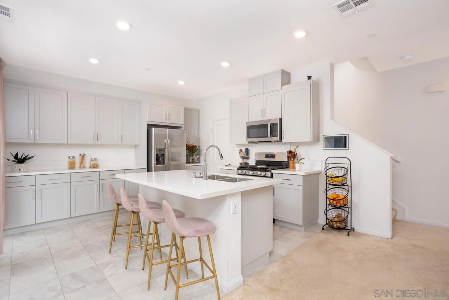 1978 Edison Court