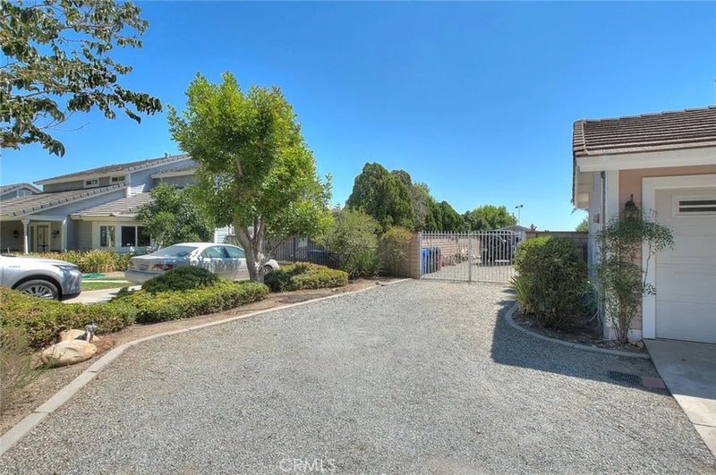 9547 Manzanita Drive