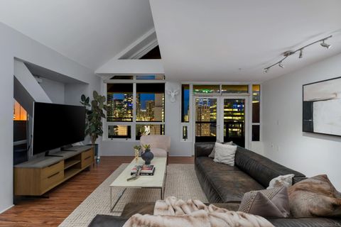 Photo of 350 W Ash St #1207, San Diego, CA 92101 (MLS # 250040738)